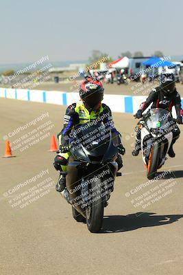 media/Sep-20-2025-TrackDaz (Sat) [[27f0cde673]]/Around the Pits/